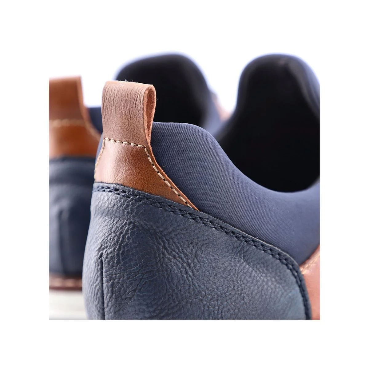 14450 Men's Slip On Shoes - Image 9
