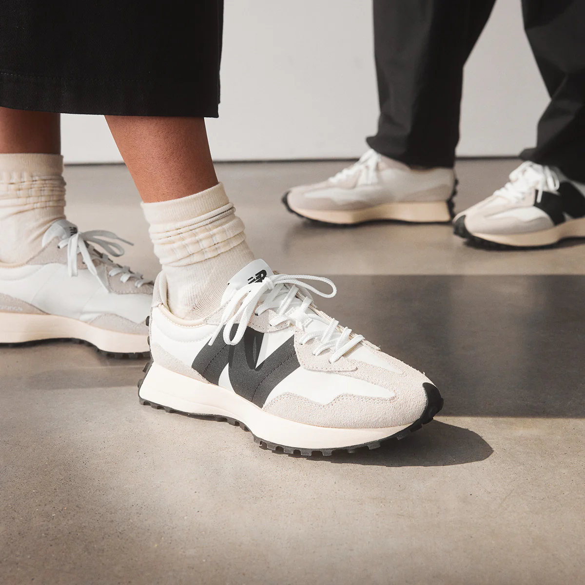 New Balance Women’s 327 Classic Retro Runner — Sea Salt/Black - Image 8