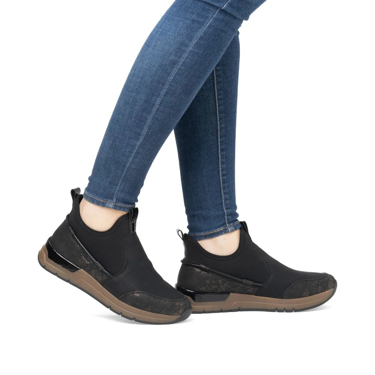 58954 Slip ON Low Boot - Image 7