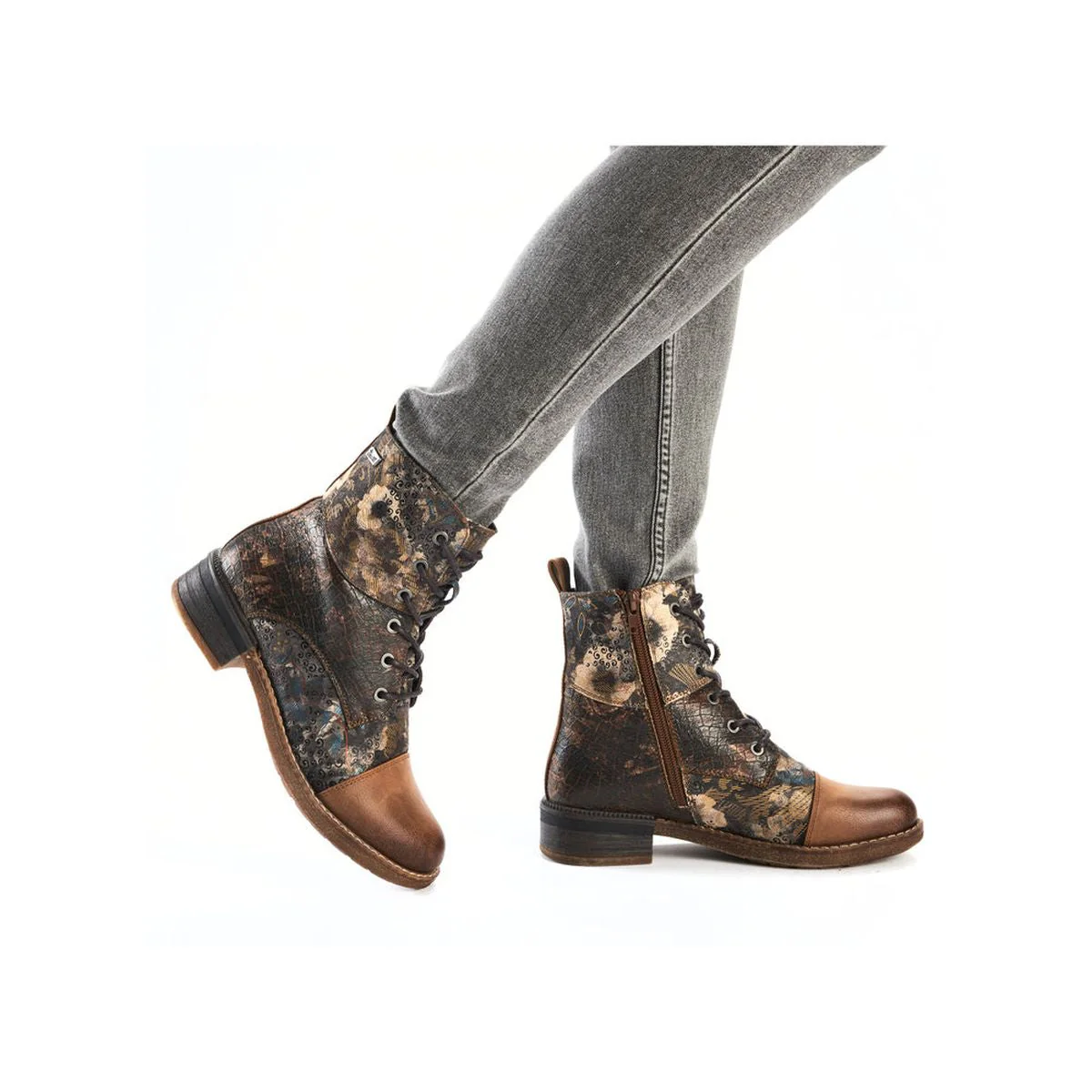 94611 Lace Up Patterned Ankle Boots - Image 6