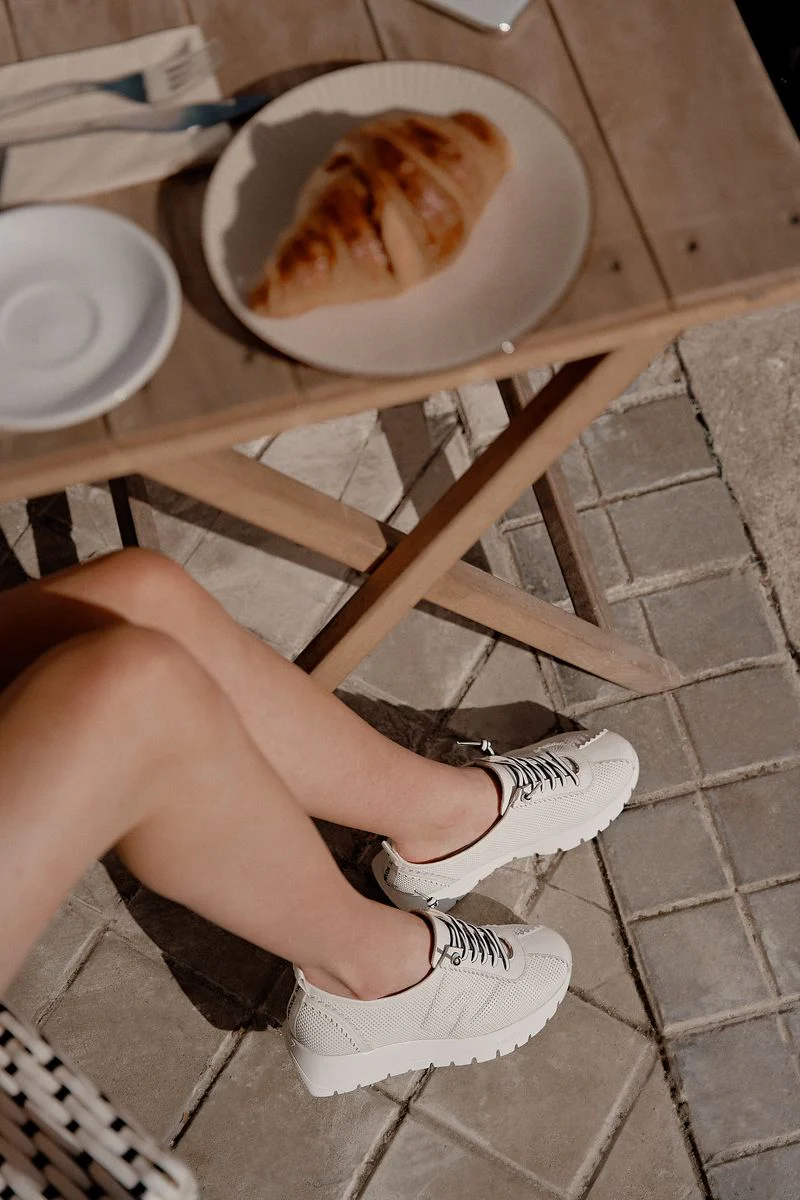 Wonders A-2424 Women's Dress Sneaker - Image 12