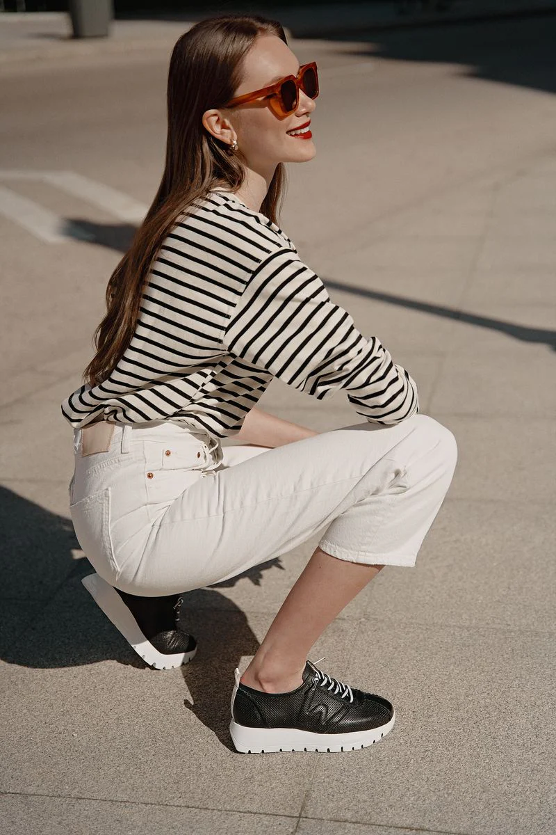Wonders A-2424 Women's Dress Sneaker - Image 6