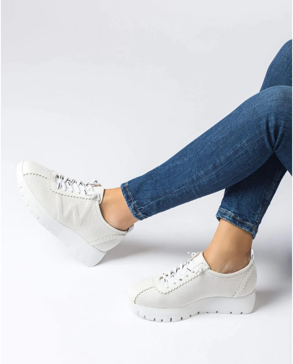 Wonders A-2424 Women's Dress Sneaker - Image 8