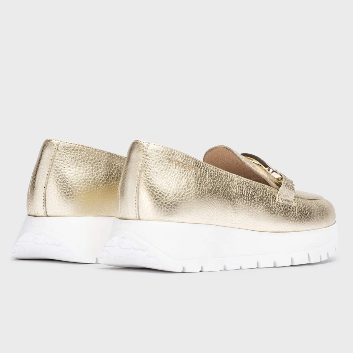 Wonders A-2462 Women's Platform Loafer in Gold - Image 3