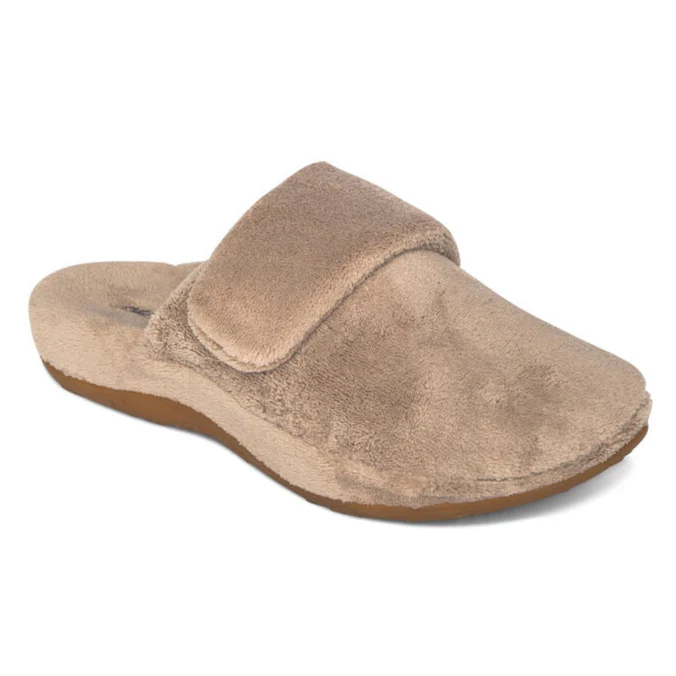Aetrex Mandy Women's Closed Toe Slipper in Coffee