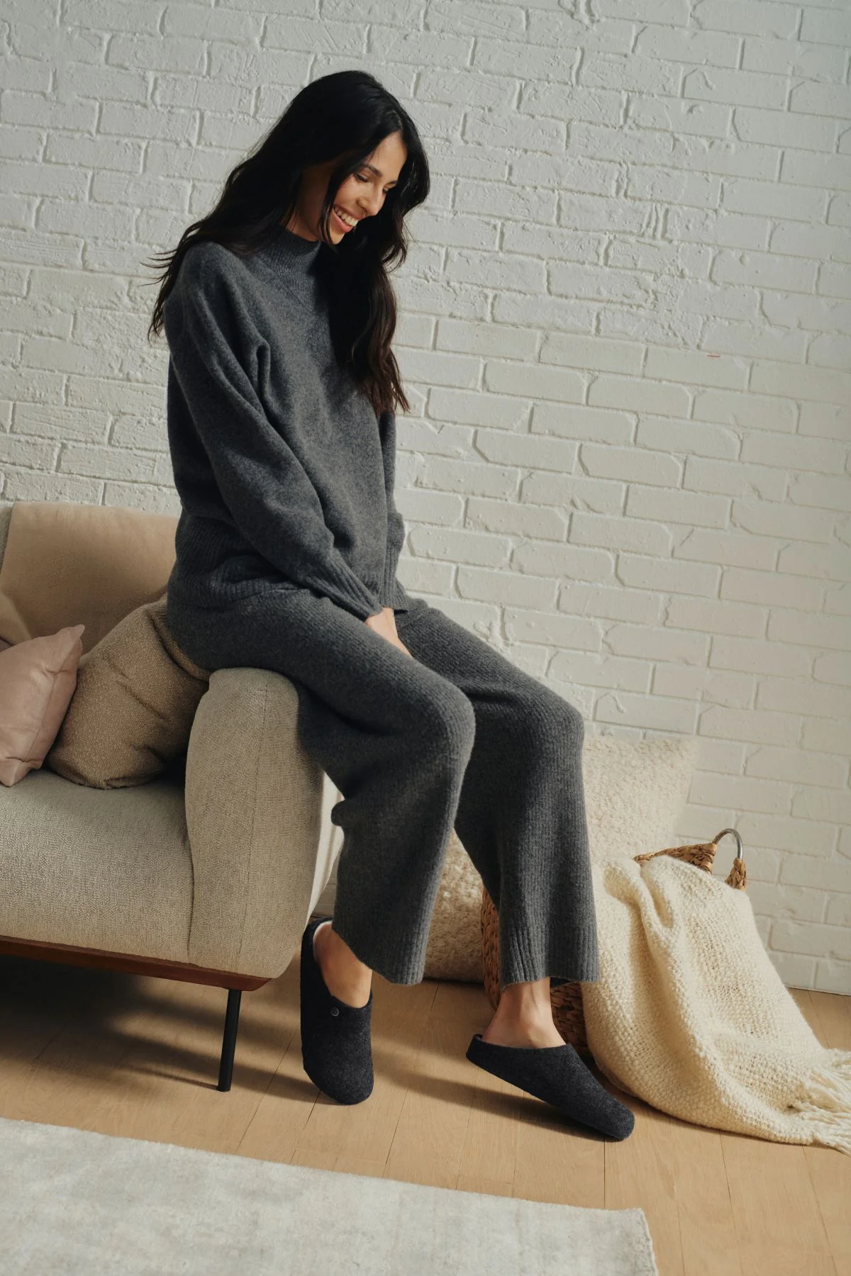 Birkenstock Woman's Zermatt Shearling – Black - Image 5
