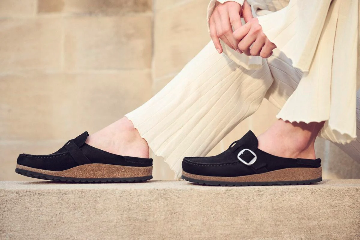 Birkenstock Buckley Clog – Black - Image 5