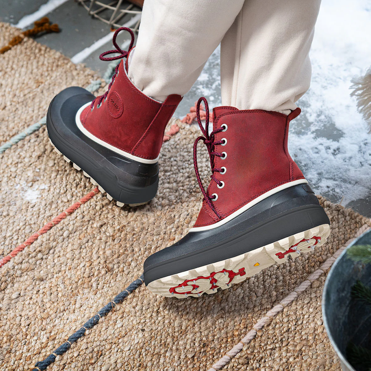 Olang Calgary Winter Boots with Foldable Cleats - Image 3