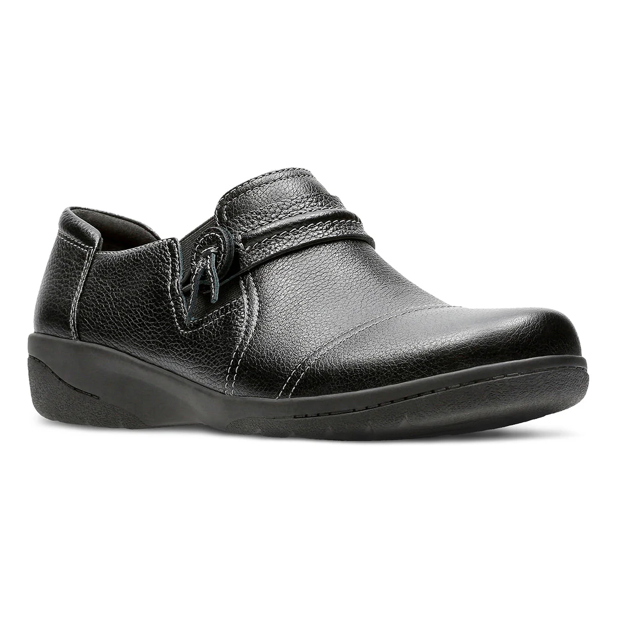 Clarks Cheyn Madi Women's Slip Ons in Black