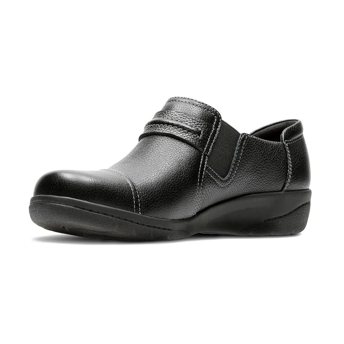 Clarks Cheyn Madi Women's Slip Ons in Black - Image 3