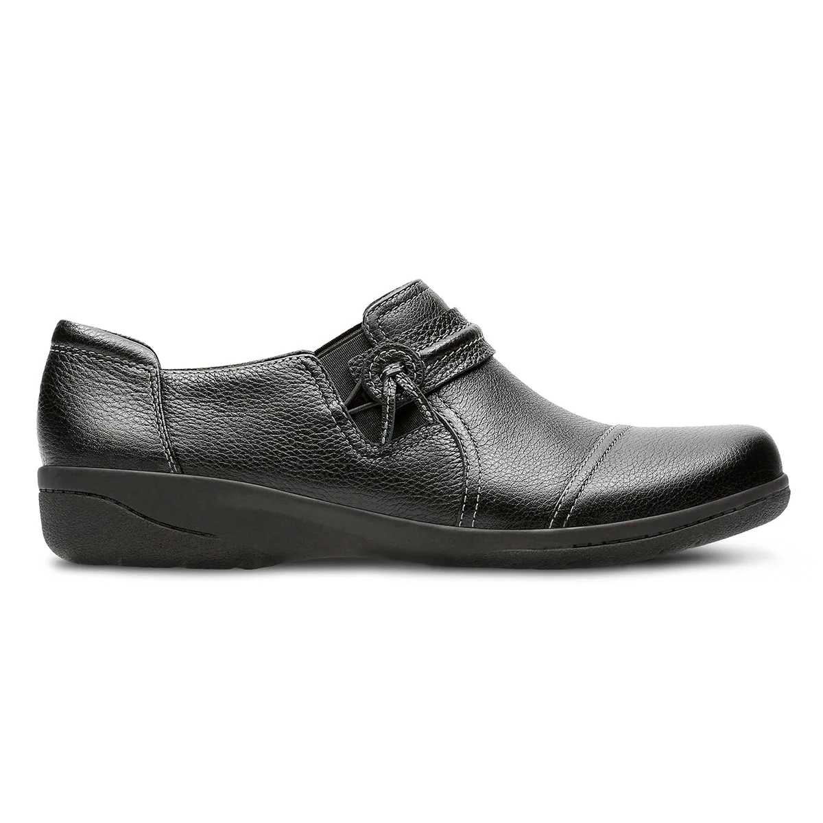 Clarks Cheyn Madi Women's Slip Ons in Black - Image 8