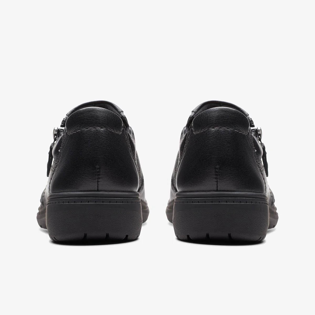Clarks Carleigh Ray Women's Slip On in Black - Image 5
