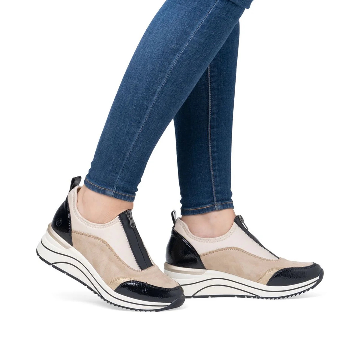 Remonte D0T08 Women's Wedge Sneaker in Jute - Image 5