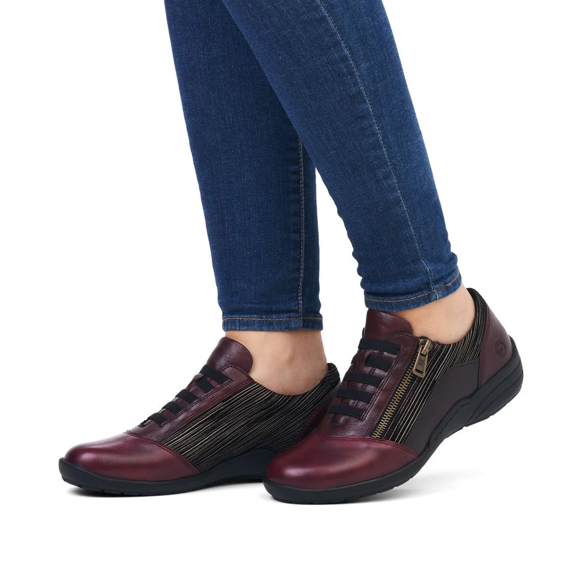 Remonte D7679 Women's Lace Zip Shoe in Vino - Image 6