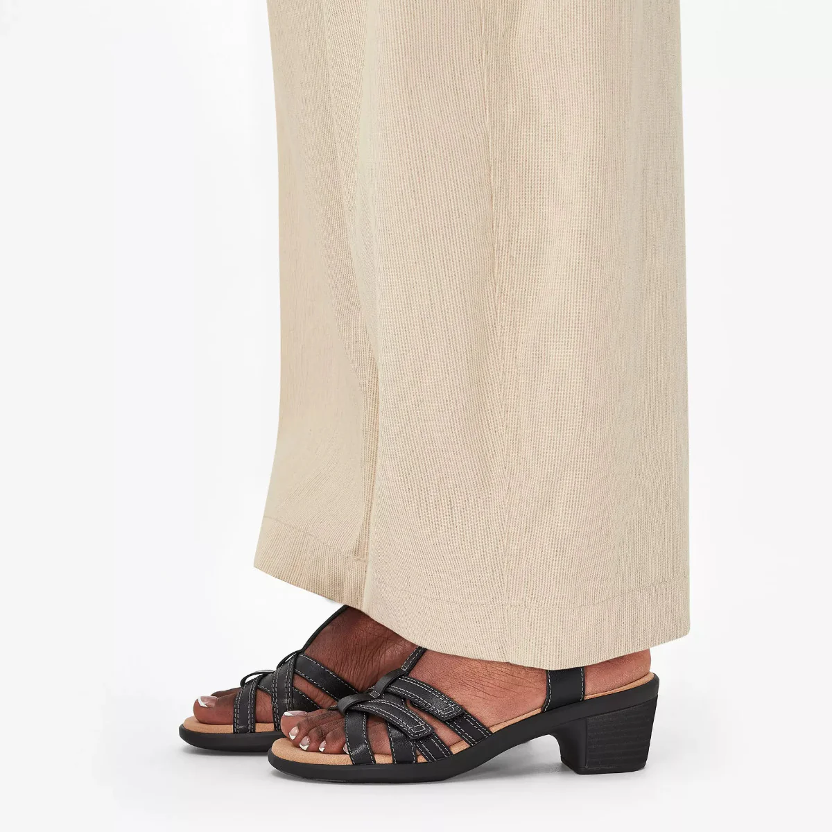 Clarks Emily 2 Rose Women's Sandal in Black - Image 7