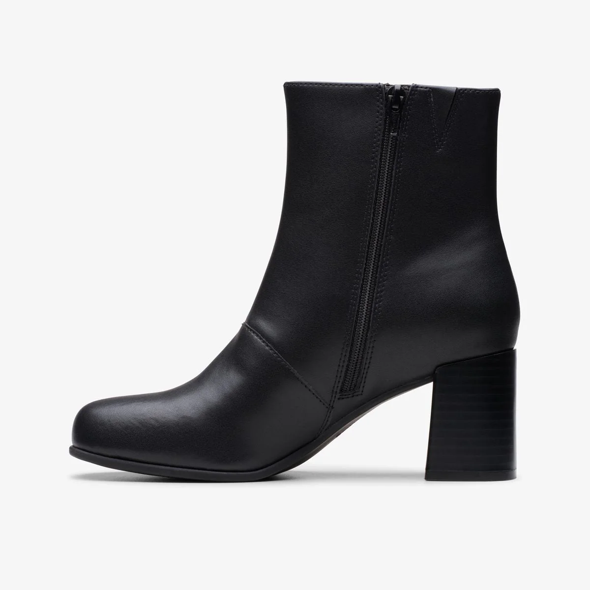 Clarks Keirsta Faye Womens Ankle Boot in Black - Image 6