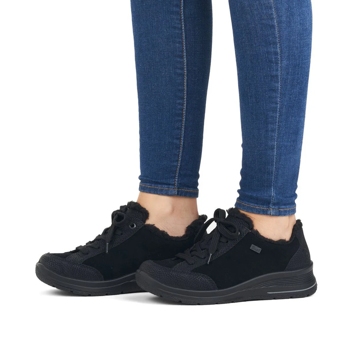 L7702 Lace Up Low Wedge Shoe - Image 7