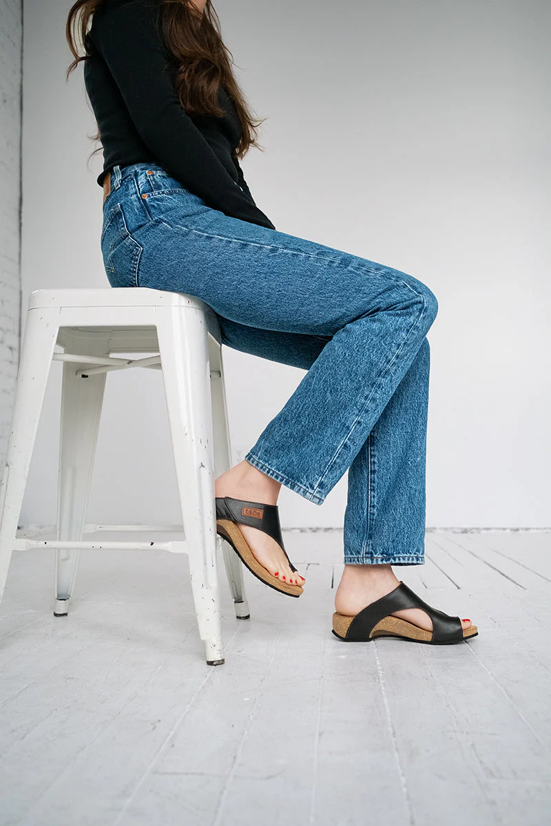 Loop Toe Post Sandal - Image 8