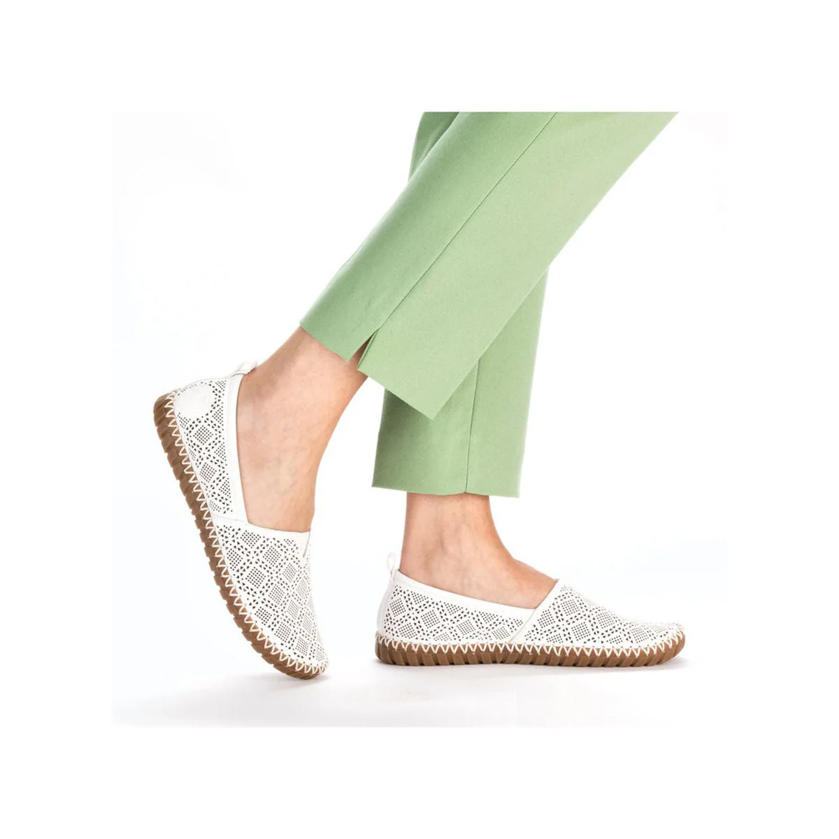 M2851 Slip On Shoe - Image 5