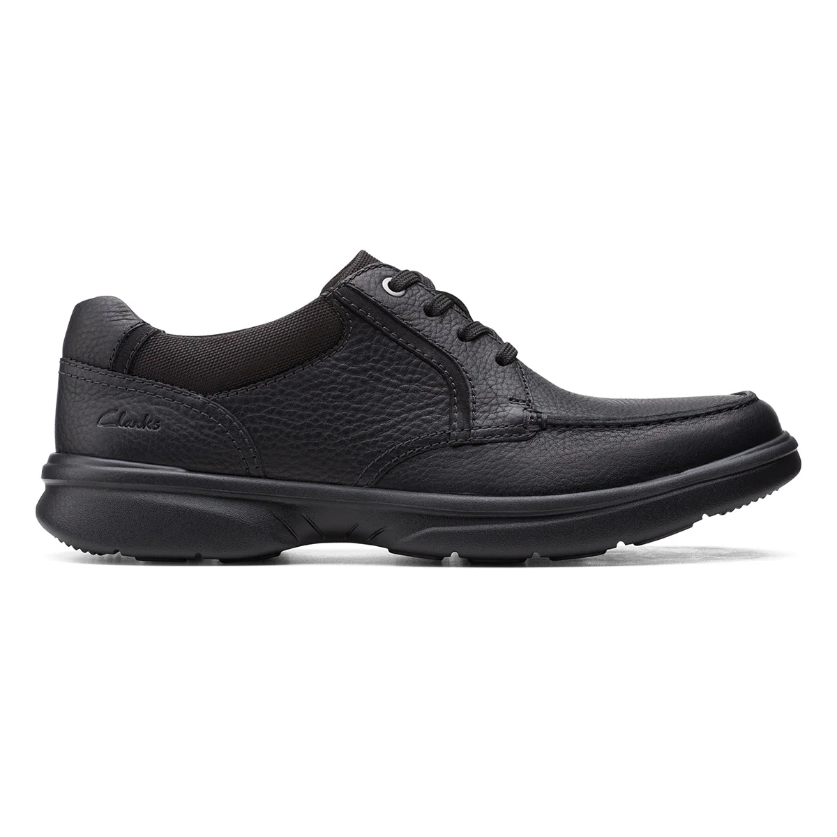 Clarks Men's Bradley Vibe Lace Up in Black - Image 7