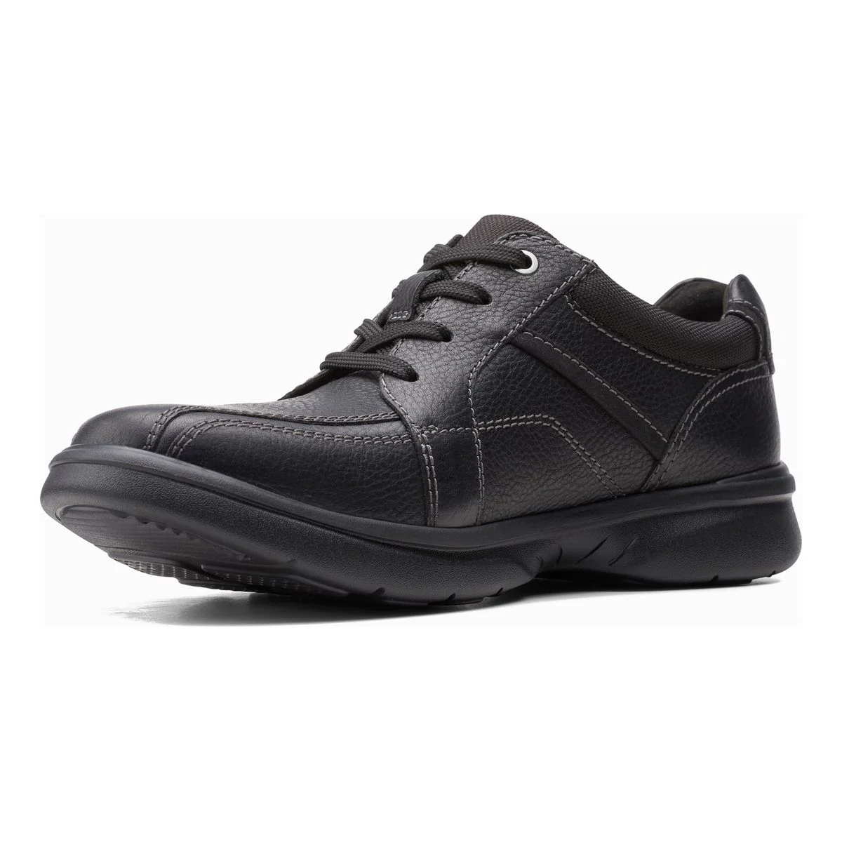 Clarks Men's Bradley Walk Lace-Up in Black - Image 4