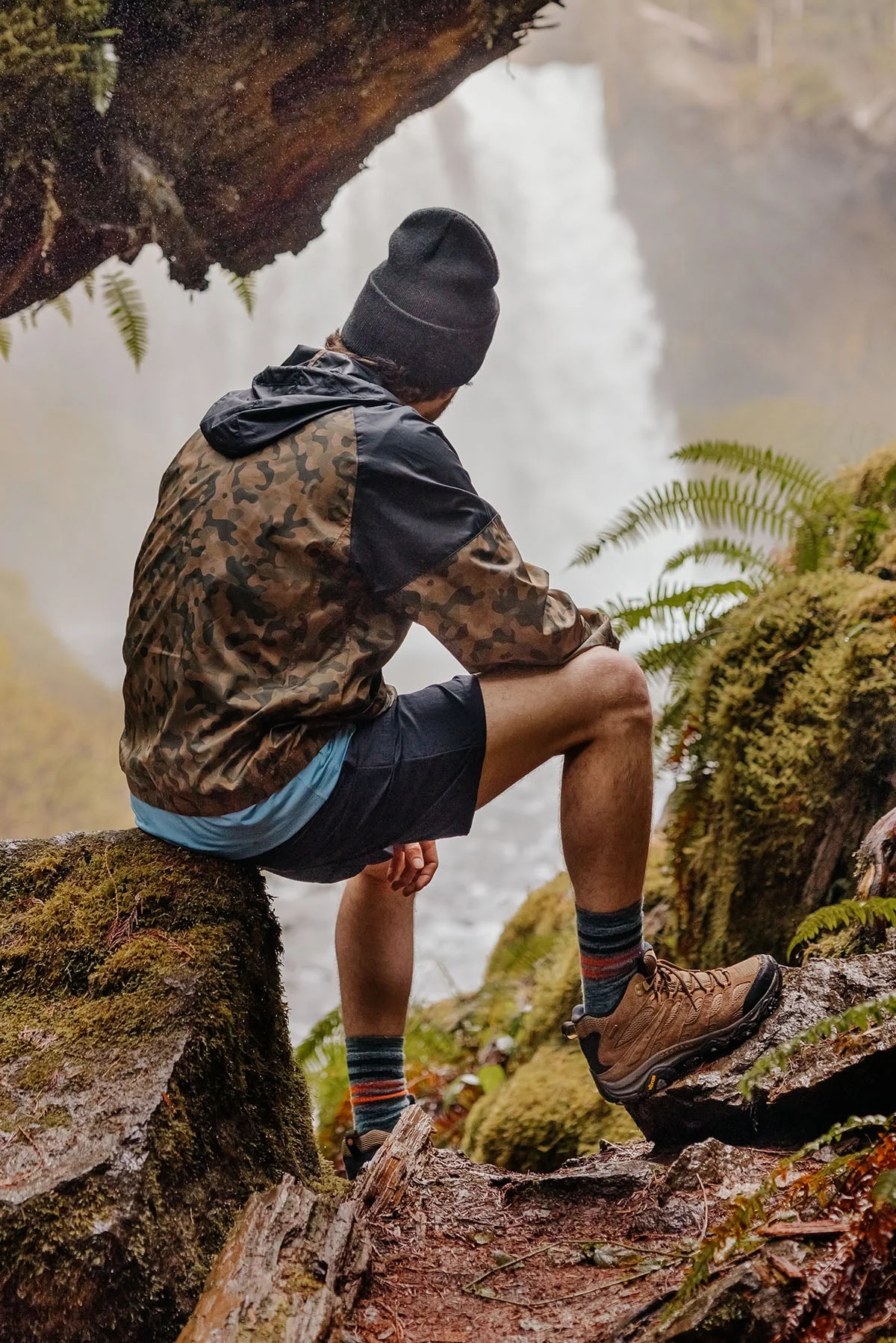 Men's Moab 3 Mid Waterproof in Earth - Image 8