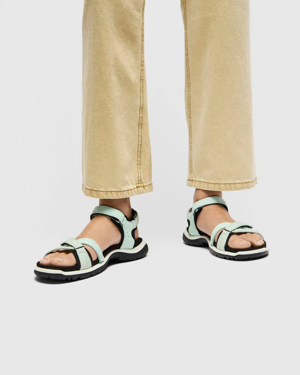 Offroad Roam Women's Sandal - Image 5