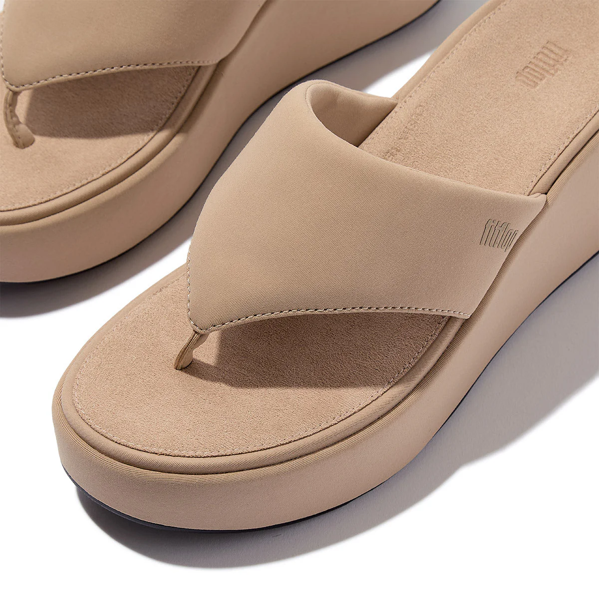 FitFlop Platforms Wedge Toe-Post Sandals – Women's (Beige) - Image 4
