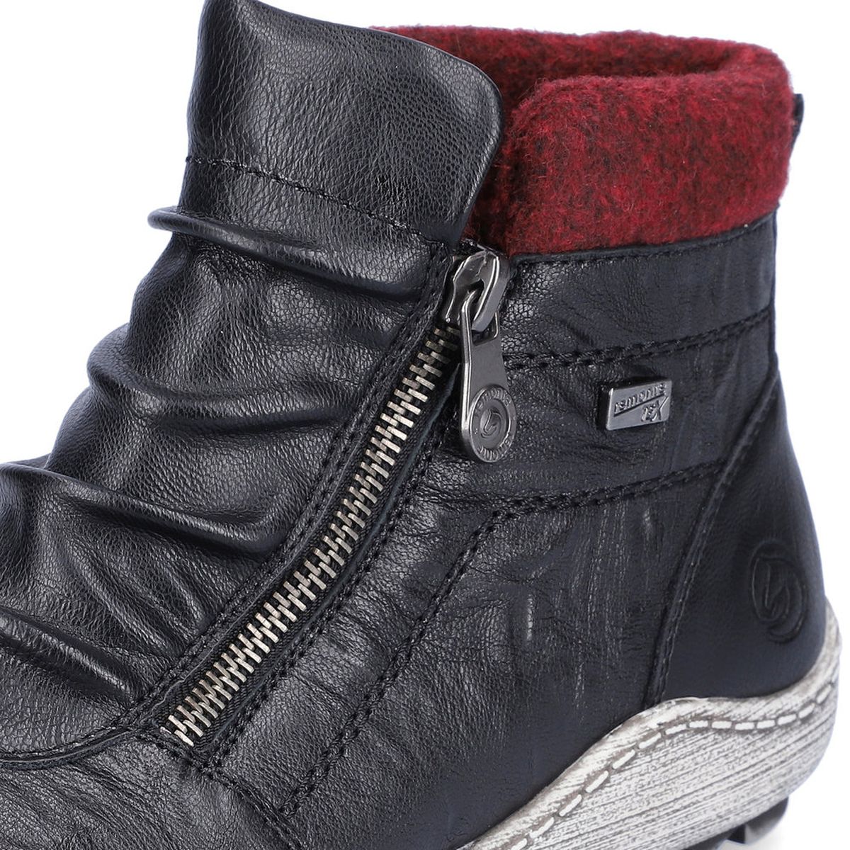 Remonte R1486 Zip Boot in Black - Image 6