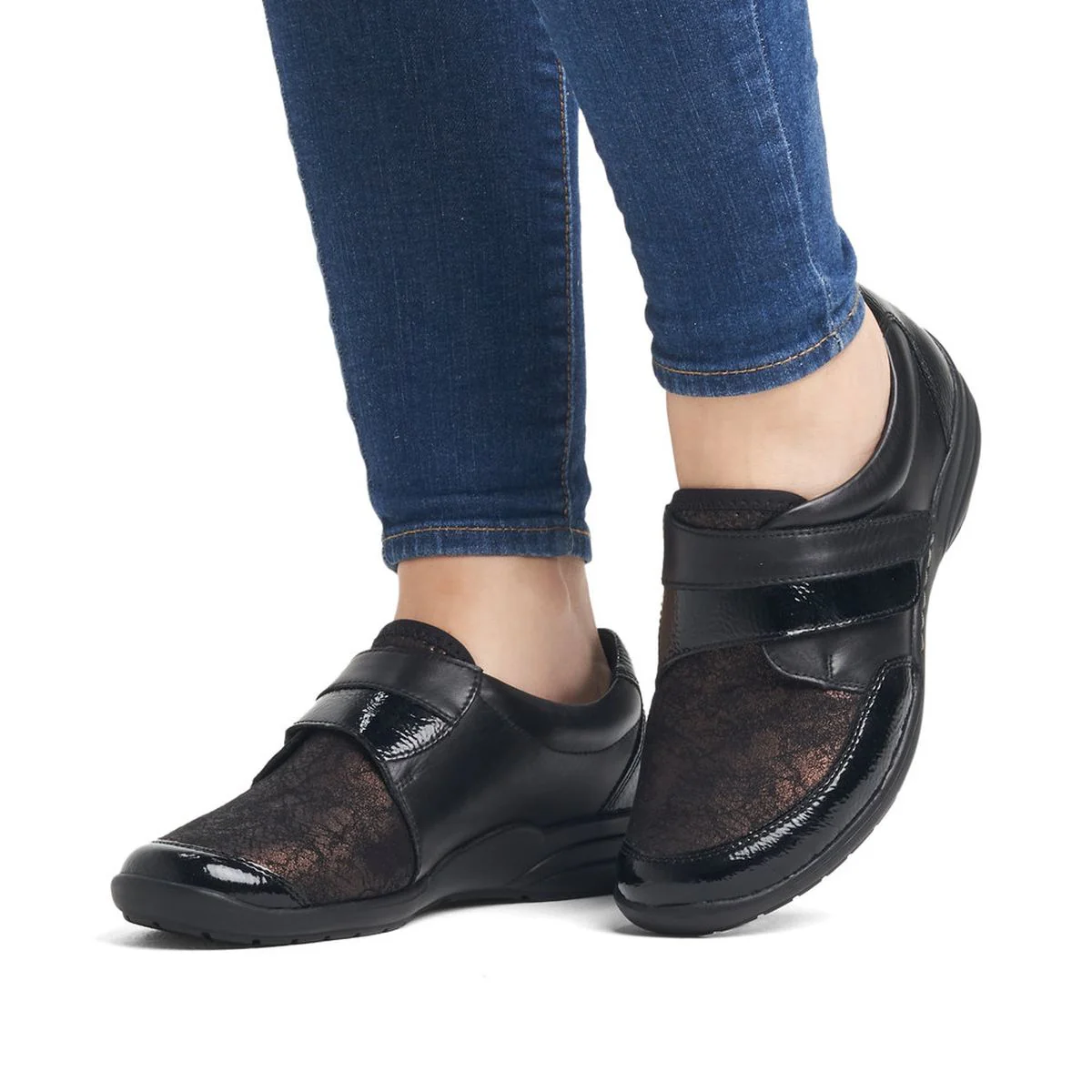 Remonte R7600 Women's Slip On Shoe in Black Floral - Image 6