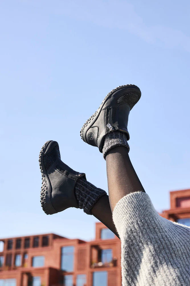 Rieker 59558 Ready to Go Ankle Boots in Black - Image 10