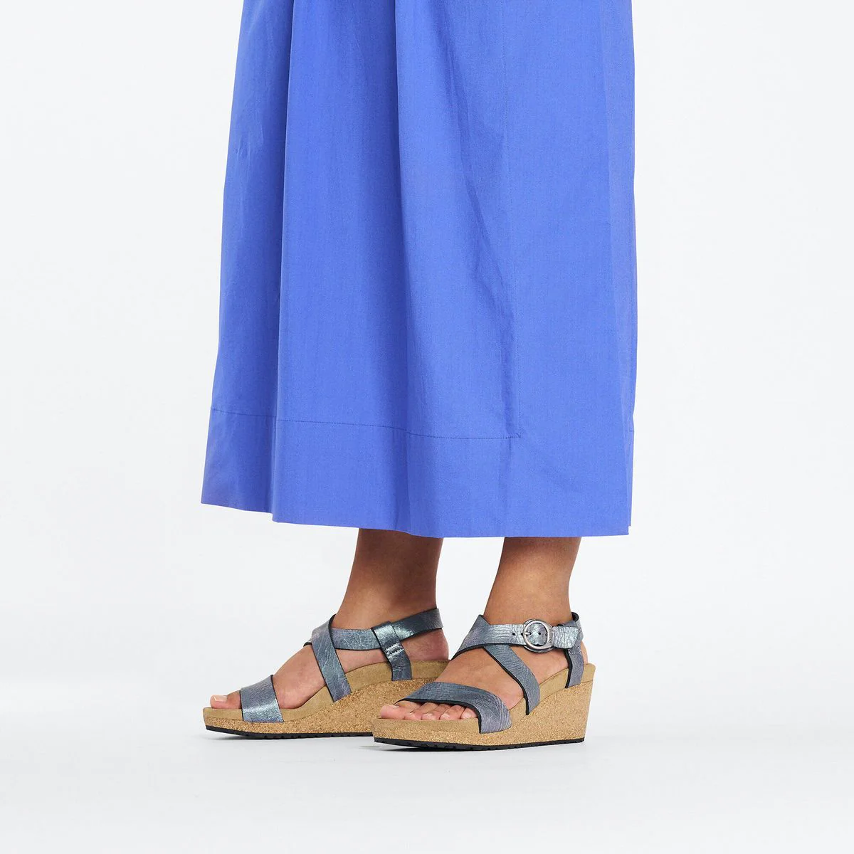 Sibyl Wedge Metallic Sandals - Image 8