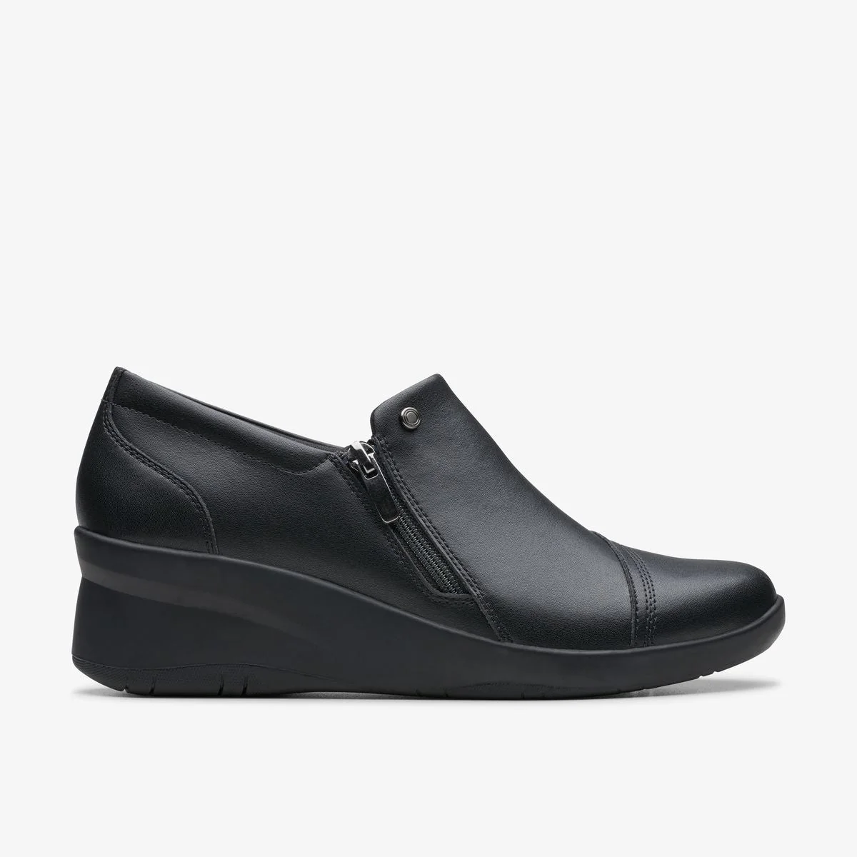 Suttyn Walk Wedge with Side Zipper