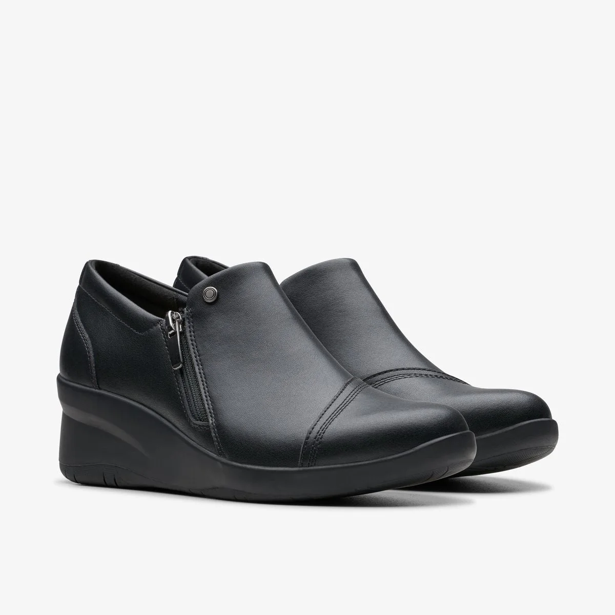 Suttyn Walk Wedge with Side Zipper - Image 4
