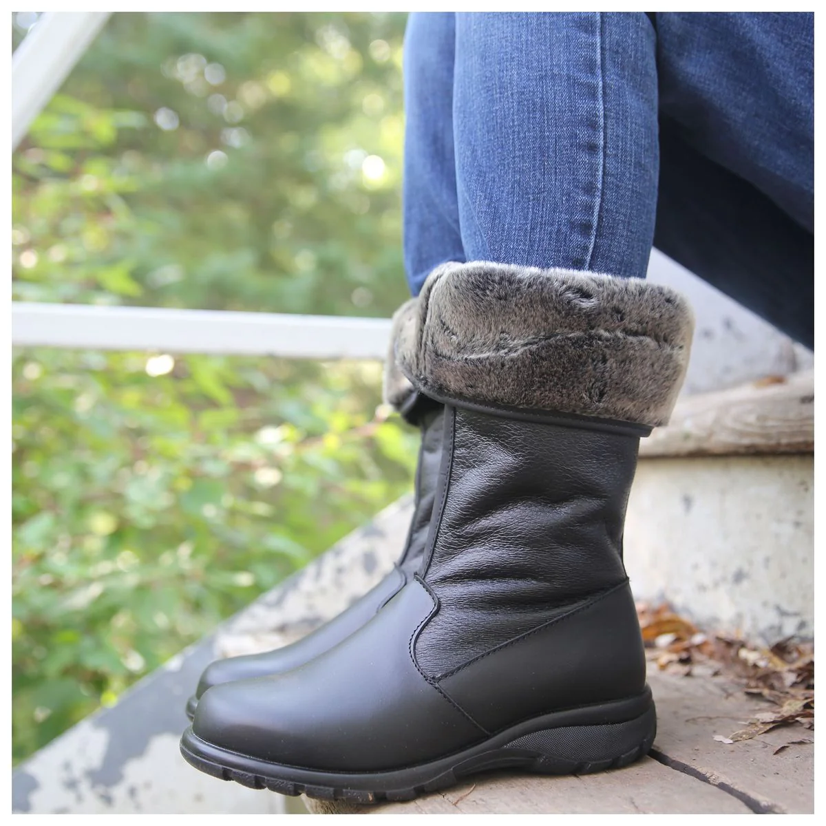 Toe Warmers Women's Shelter High Boot in Black - Image 9