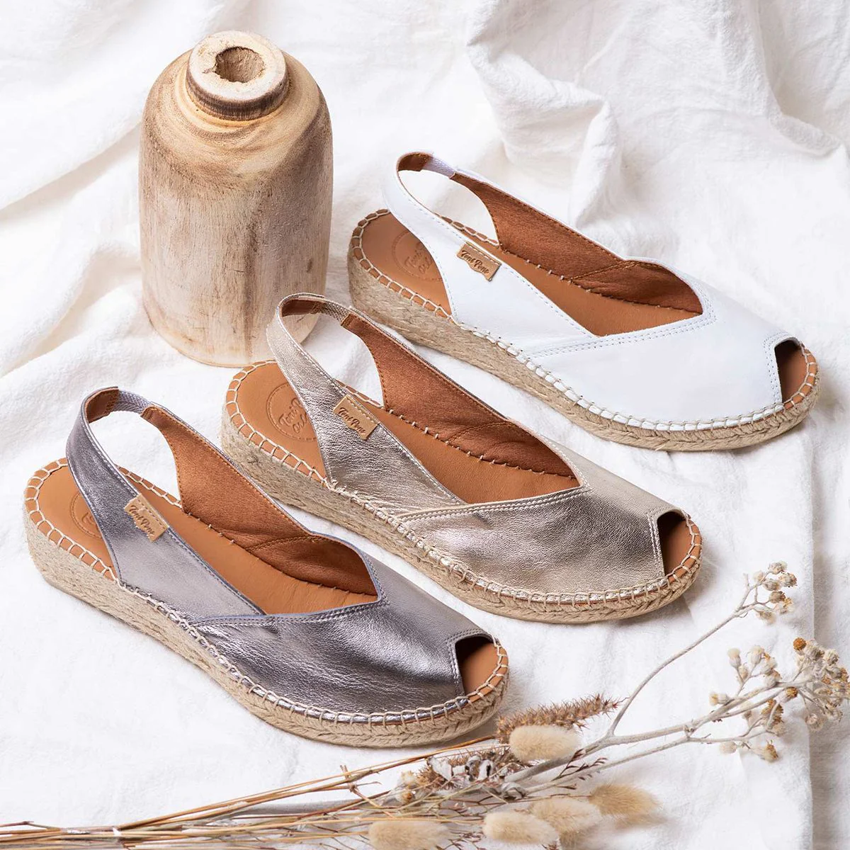 Toni Pons Bernia Women's Wedge Espadrilles in Platinum - Image 4