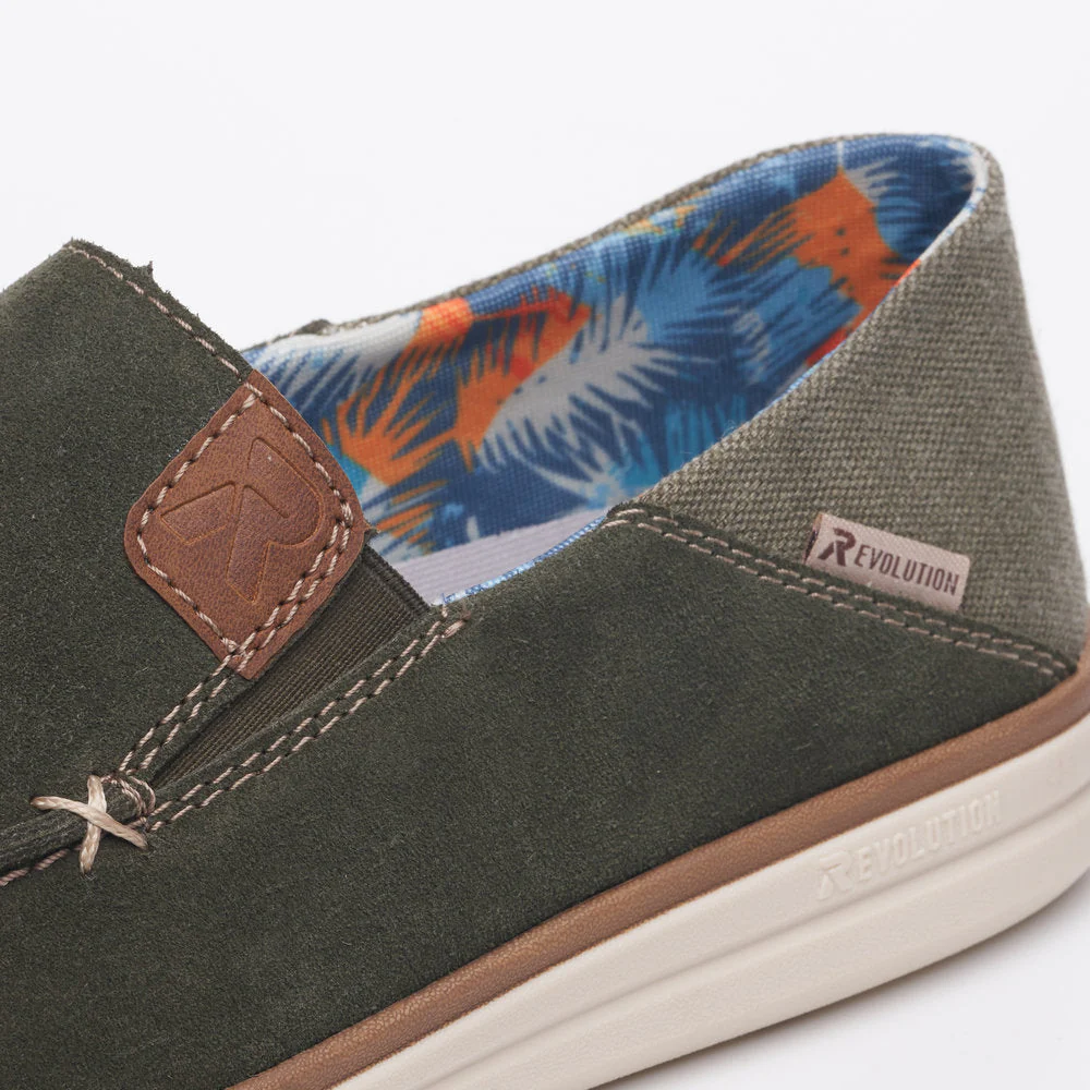 U0600 Slip On Sneaker - Image 5