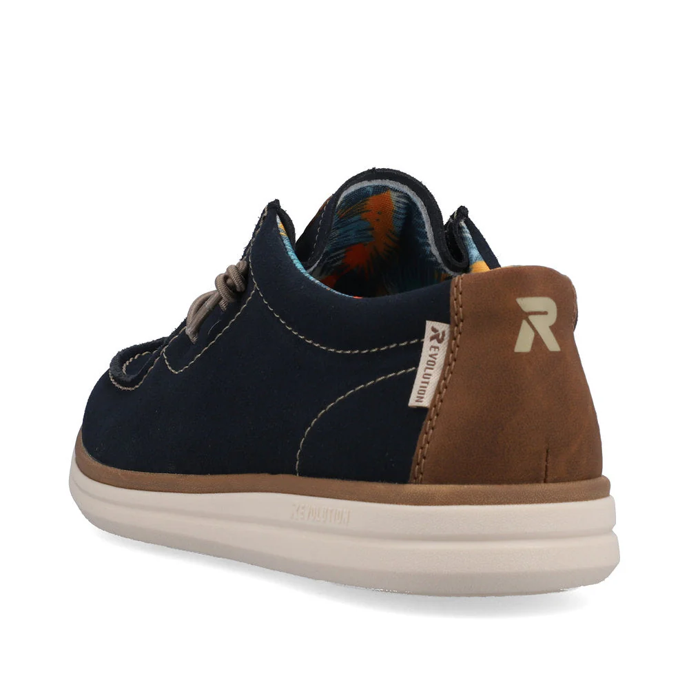 U0602 Lace Up Sneaker - Image 3