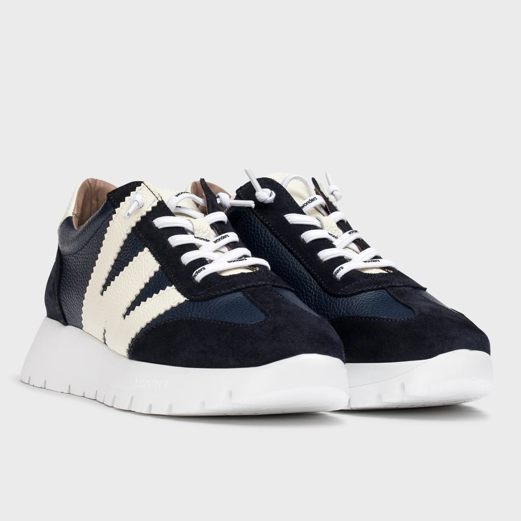 Wonders A-2476 Women's RACER Sneaker in Navy Blue - Image 2