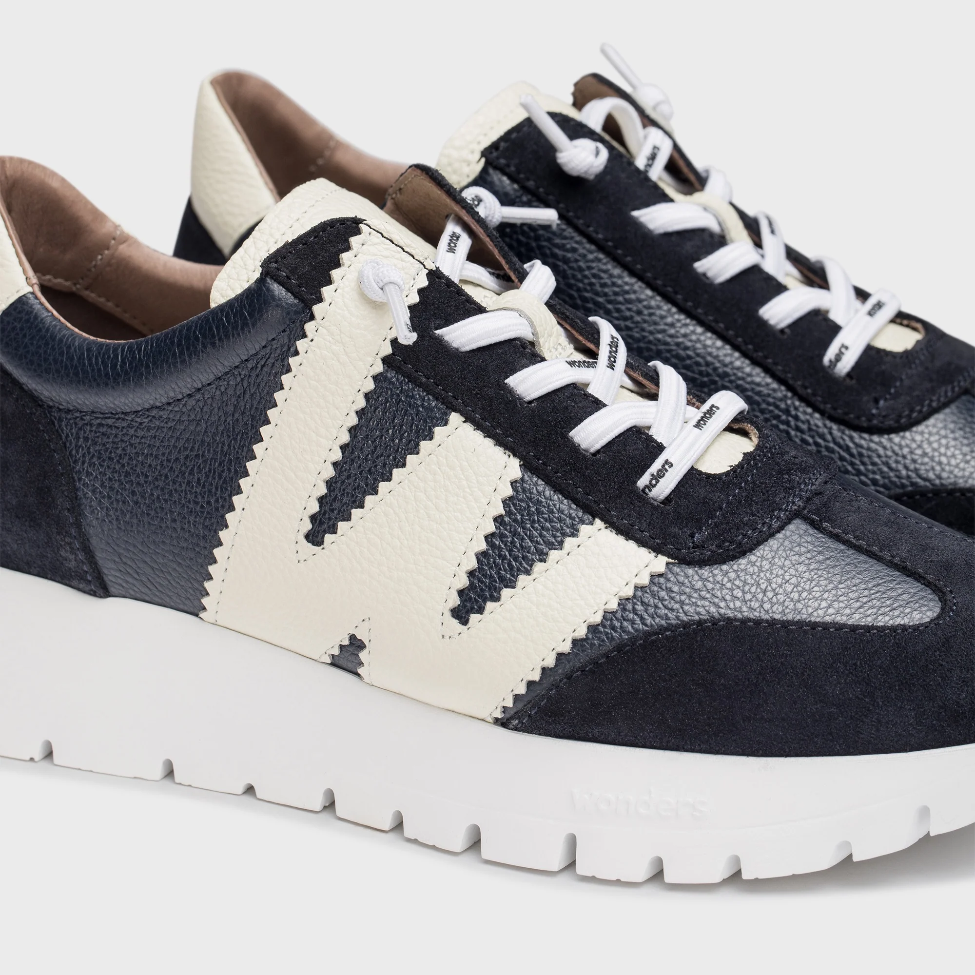 Wonders A-2476 Women's RACER Sneaker in Navy Blue - Image 3