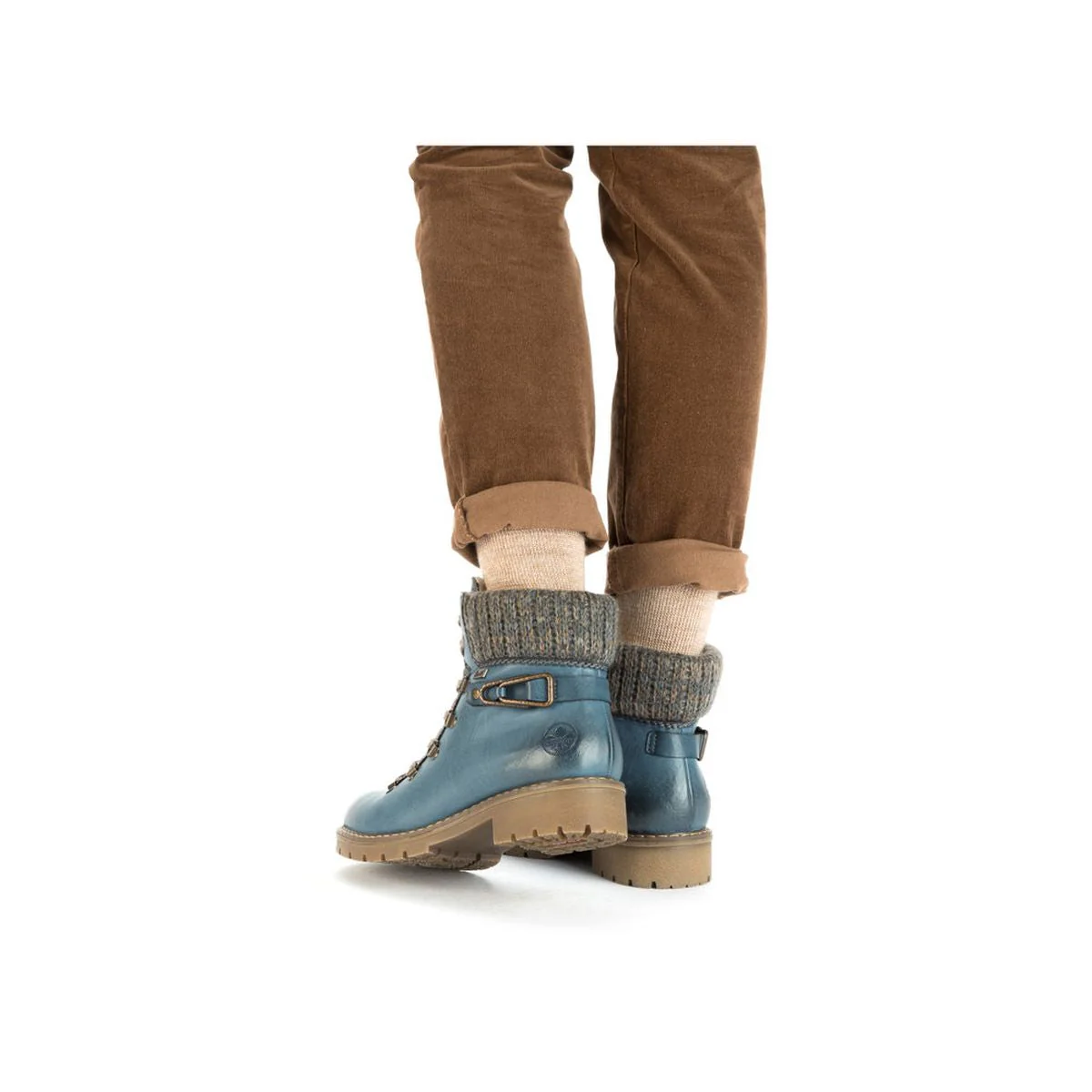 Y9131 Lace Up Boots - Image 9