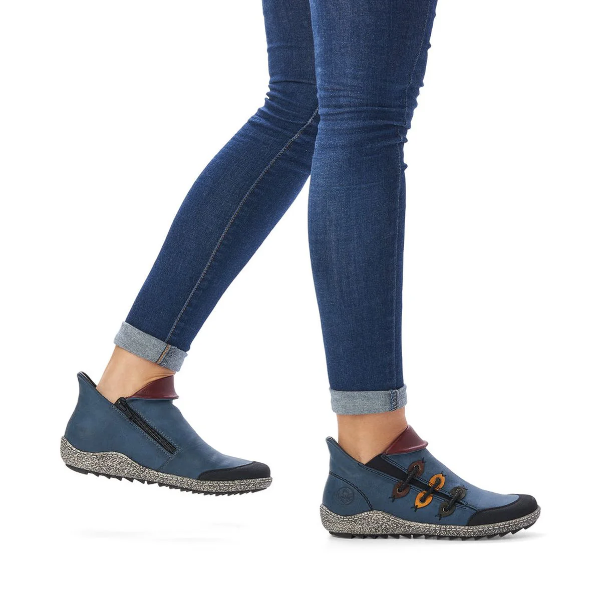 Z7582 Ankle Boots - Image 8