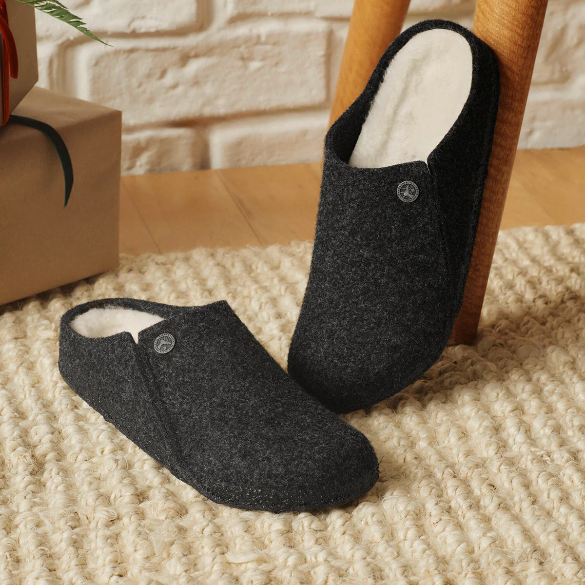 Birkenstock Men's Zermatt Shearling – Black - Image 5